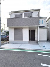 相模原市南区新磯野、新築一戸建ての画像です