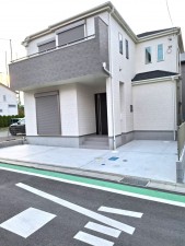 相模原市南区新磯野、新築一戸建ての画像です