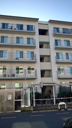 相模原市南区新磯野、マンションの画像です