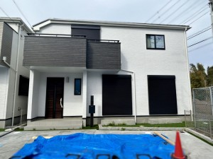 相模原市南区西大沼、新築一戸建ての画像です