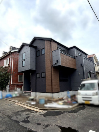 相模原市南区栄町、新築一戸建ての画像です