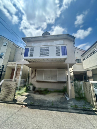 相模原市南区東大沼、中古一戸建ての画像です