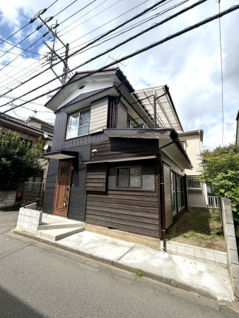相模原市南区東大沼、中古一戸建ての画像です