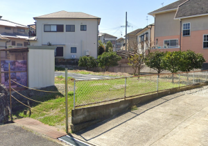 泉南市信達市場、土地の外観画像です