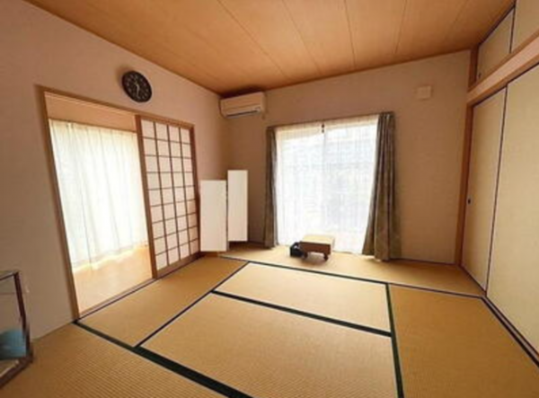 泉南市樽井、中古一戸建ての画像です