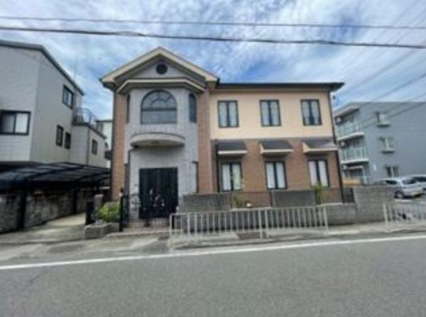 阪南市下出、中古一戸建ての外観画像です