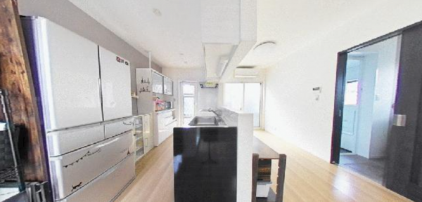 阪南市舞、中古一戸建てのキッチン画像です