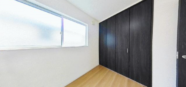 阪南市舞、中古一戸建ての子ども部屋画像です