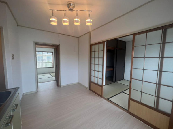 阪南市貝掛、マンションの画像です