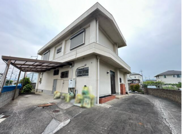阪南市下出、中古一戸建ての外観画像です