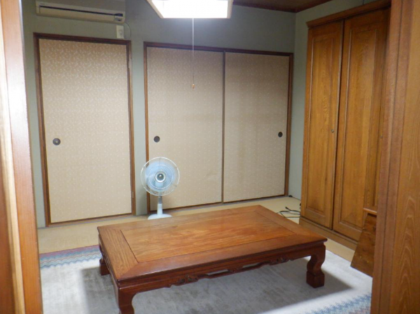 阪南市緑ヶ丘、中古一戸建ての画像です