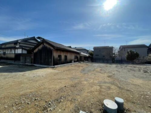 泉南市信達市場、土地の画像です