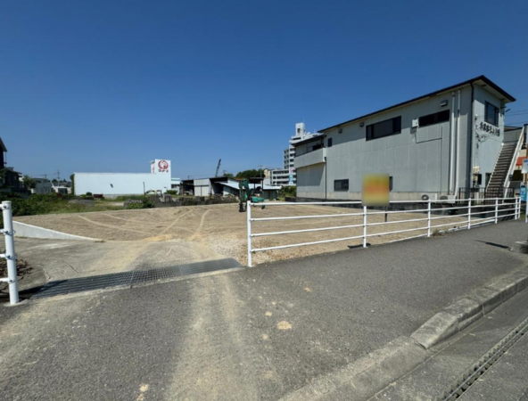 泉南市信達市場、土地の画像です