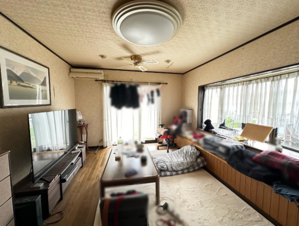 阪南市緑ヶ丘、中古一戸建ての画像です