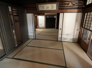 泉南市信達童子畑、中古一戸建ての画像です