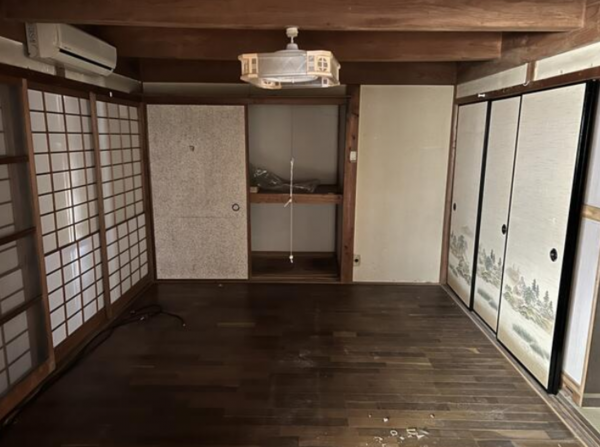 泉南市信達童子畑、中古一戸建ての画像です