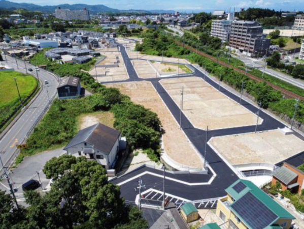 泉南市信達市場、土地の画像です