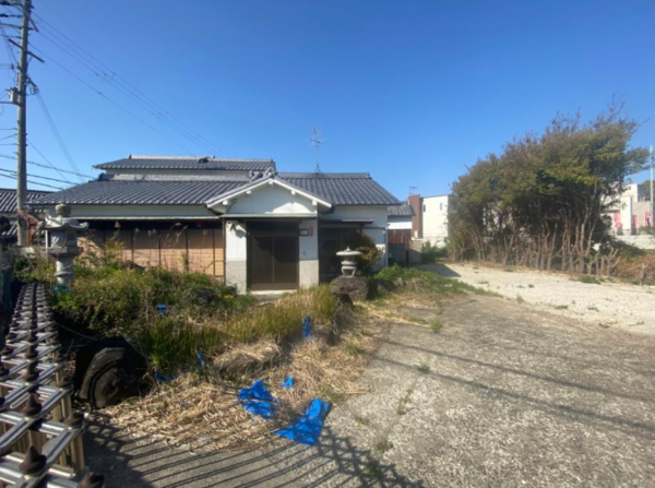 泉南市馬場、中古一戸建ての画像です
