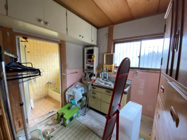 泉南市馬場、中古一戸建ての画像です