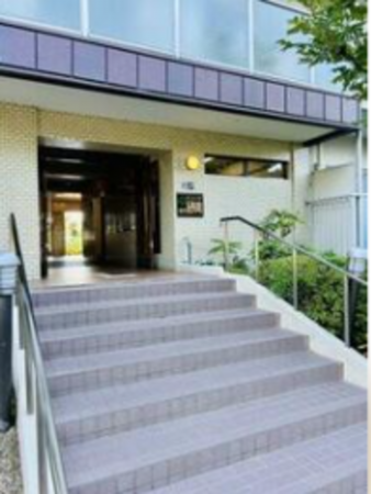 泉南市信達市場、マンションの画像です