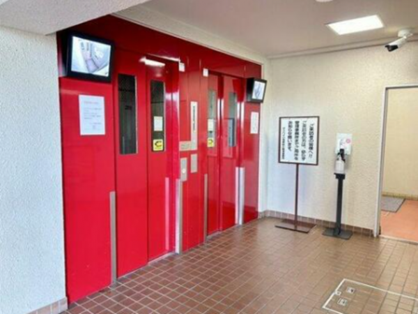 泉南市信達市場、マンションの画像です