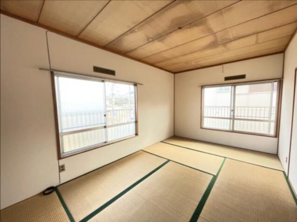 阪南市箱作、中古一戸建ての画像です