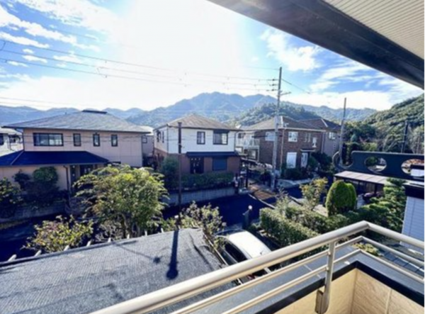 阪南市桃の木台、中古一戸建ての画像です