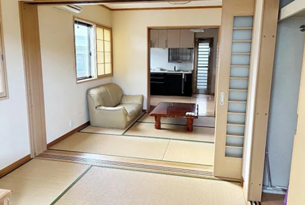 泉南市岡田、中古一戸建ての画像です