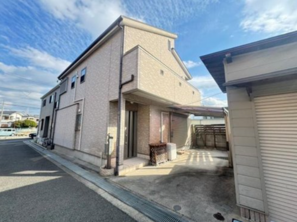 泉南市信達市場、中古一戸建ての画像です
