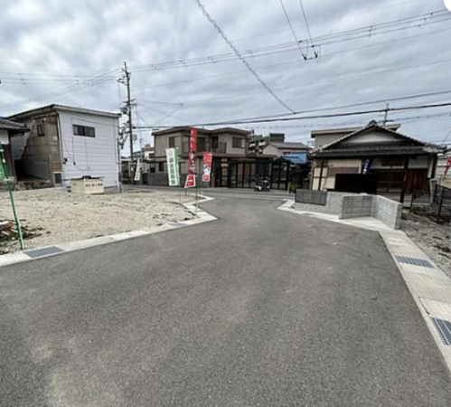 泉南市信達大苗代、新築一戸建ての画像です