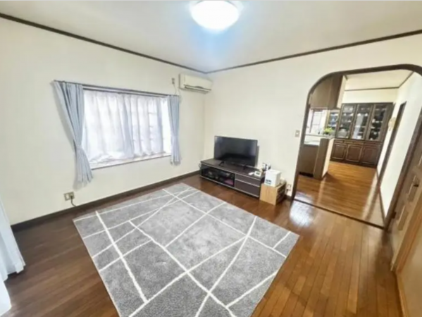 阪南市さつき台、中古一戸建ての画像です