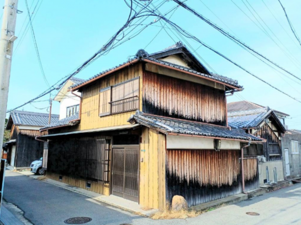 泉南市樽井、中古一戸建ての画像です