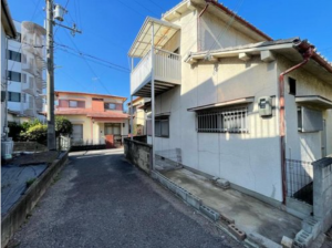 阪南市下出、中古一戸建ての画像です