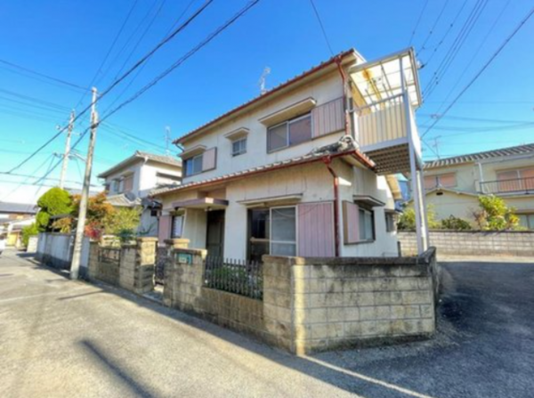 阪南市下出、中古一戸建ての画像です