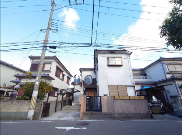 阪南市箱作、中古一戸建ての画像です