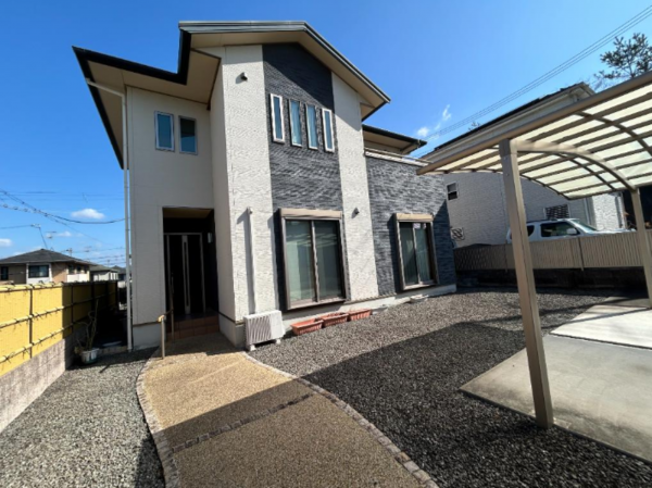 阪南市さつき台、中古一戸建ての画像です