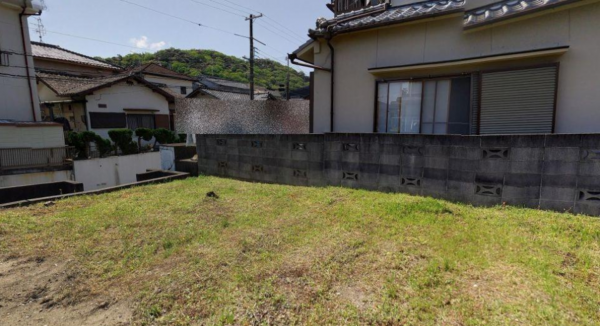 泉南市信達市場、土地の画像です