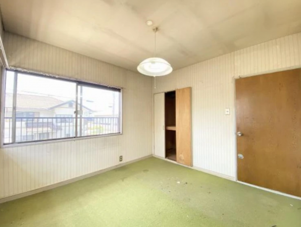 阪南市緑ヶ丘、中古一戸建ての画像です