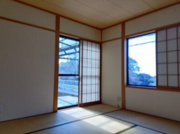 泉南市新家、中古一戸建ての画像です
