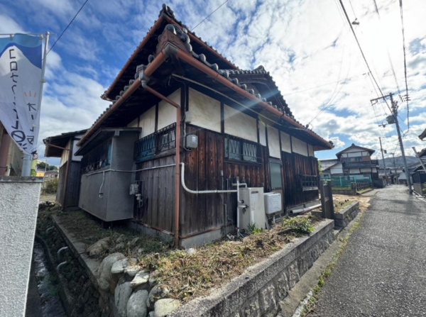 阪南市和泉鳥取、中古一戸建ての画像です