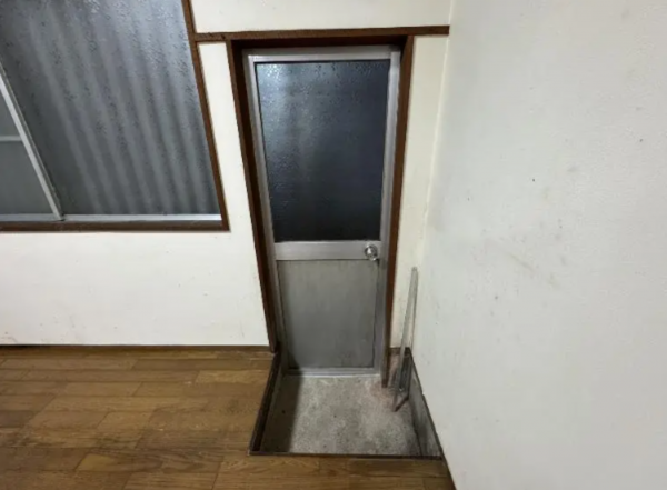 泉南市信達大苗代、中古一戸建ての画像です