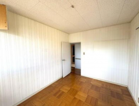 泉南市新家、中古一戸建ての画像です