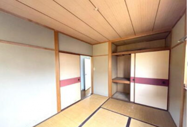 泉南市新家、中古一戸建ての画像です
