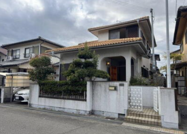泉南市新家、中古一戸建ての画像です