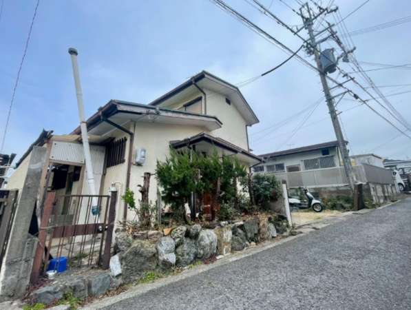 泉南市幡代、中古一戸建ての画像です