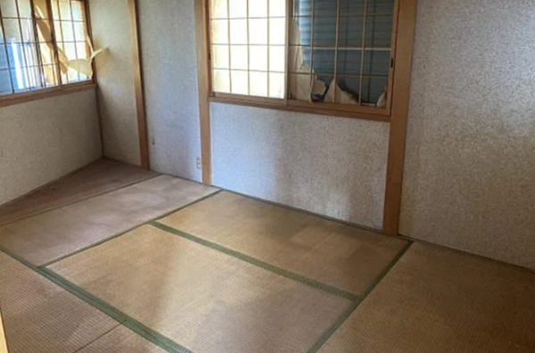 泉南市岡田、中古一戸建ての画像です