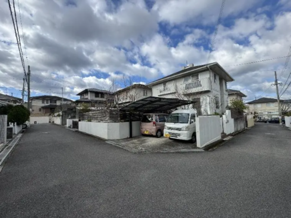 阪南市緑ヶ丘、中古一戸建ての画像です