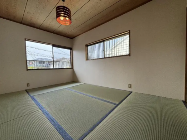 阪南市緑ヶ丘、中古一戸建ての画像です