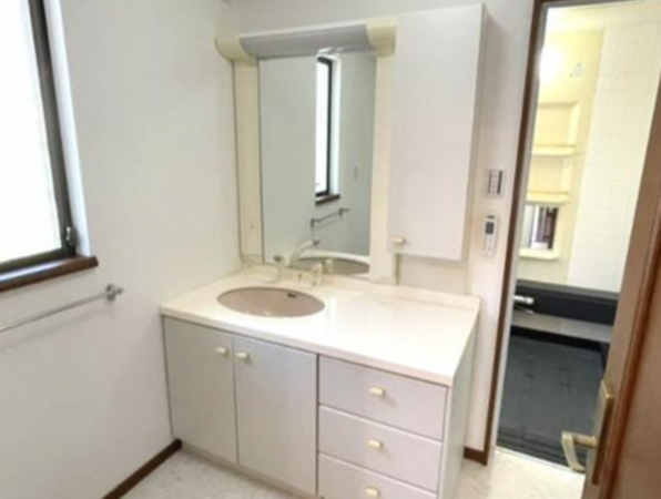 阪南市桃の木台、中古一戸建ての画像です