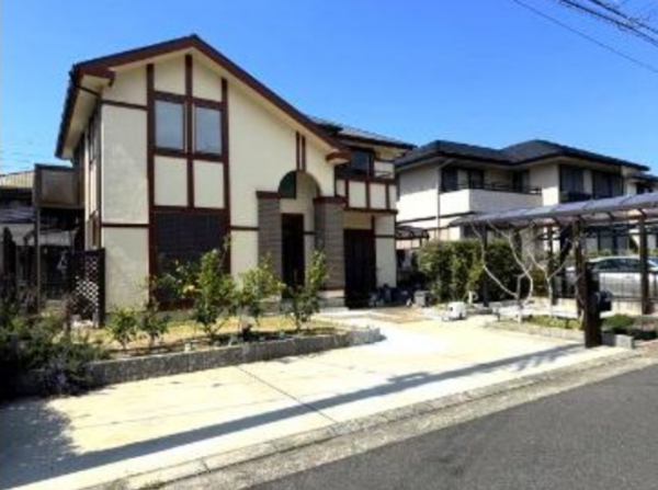 阪南市桃の木台、中古一戸建ての画像です